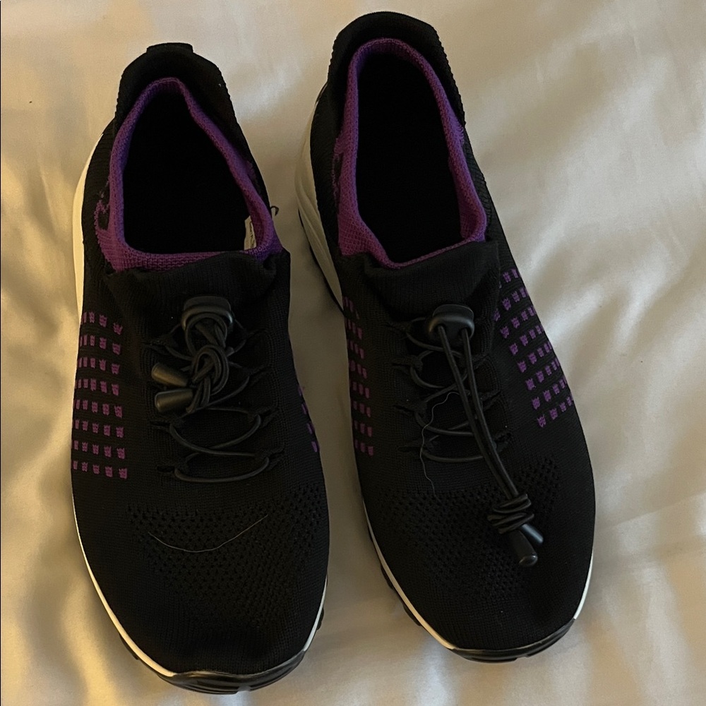 Stylish Black and Purple Women's Sneakers